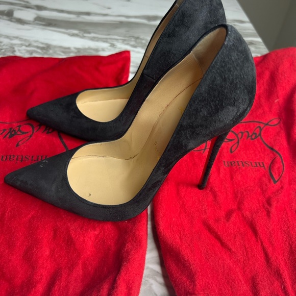 So Kate 120 suede pumps.😍😍😍 - Picture 11 of 16